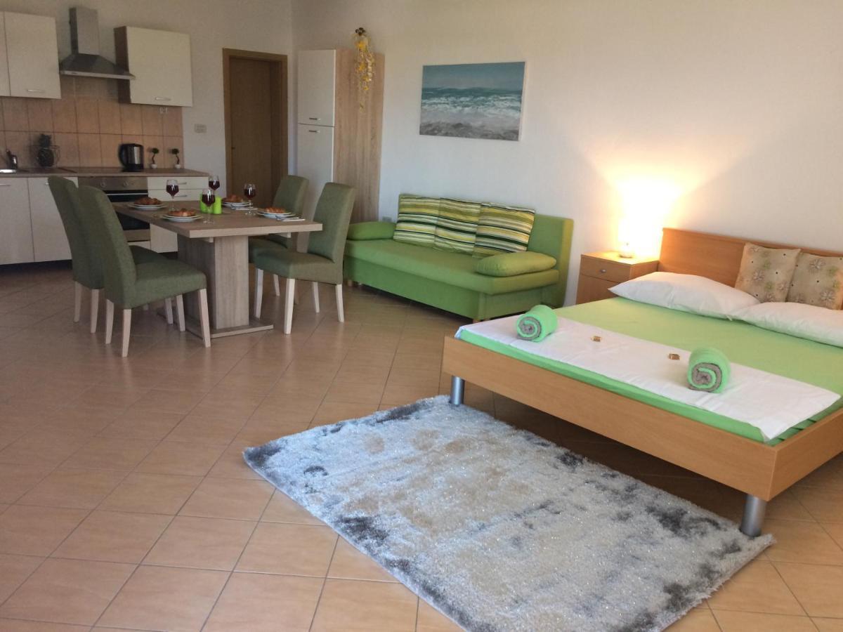 Апартаменты Studio Trogir Romina Plano Экстерьер фото